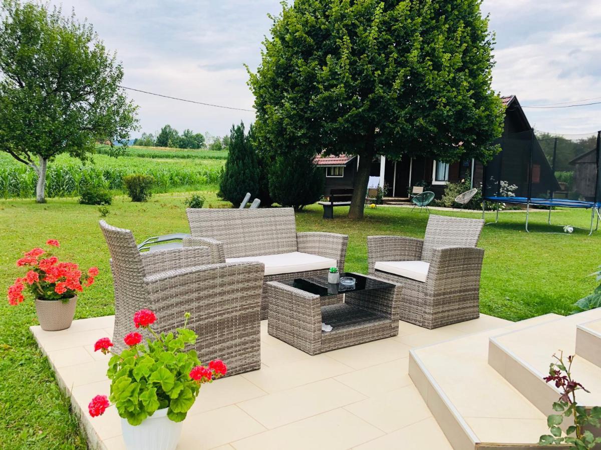 Apartment Golden Fields Smoljanac Εξωτερικό φωτογραφία