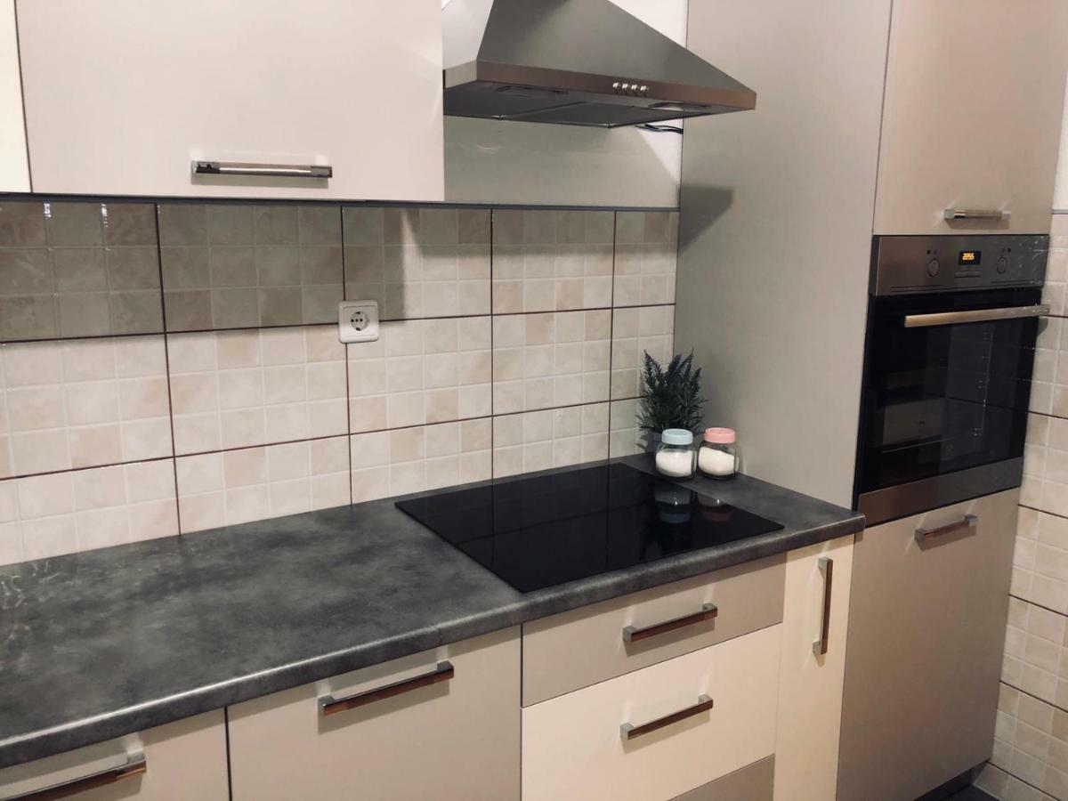 Apartment Golden Fields Smoljanac Εξωτερικό φωτογραφία