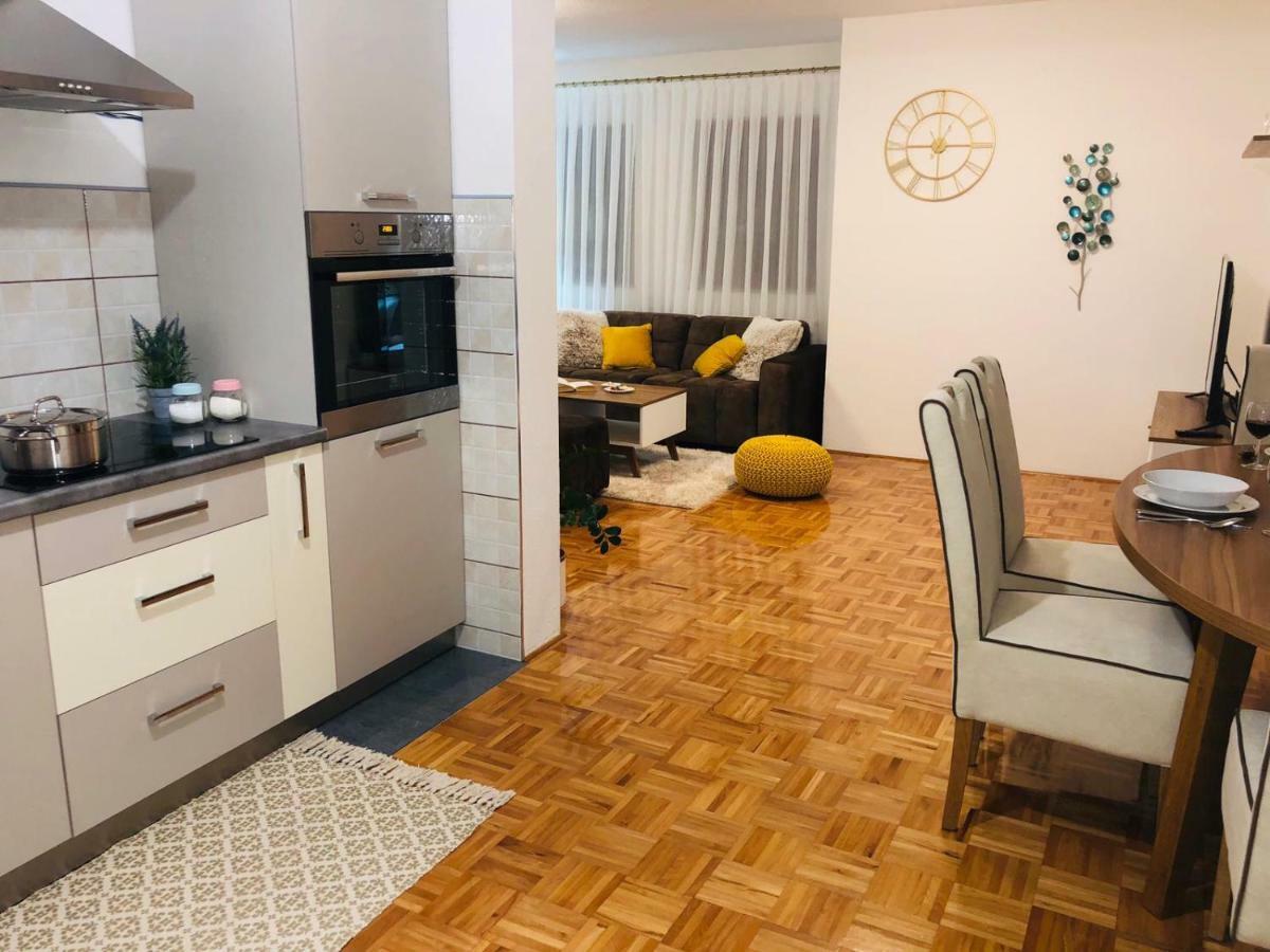 Apartment Golden Fields Smoljanac Εξωτερικό φωτογραφία
